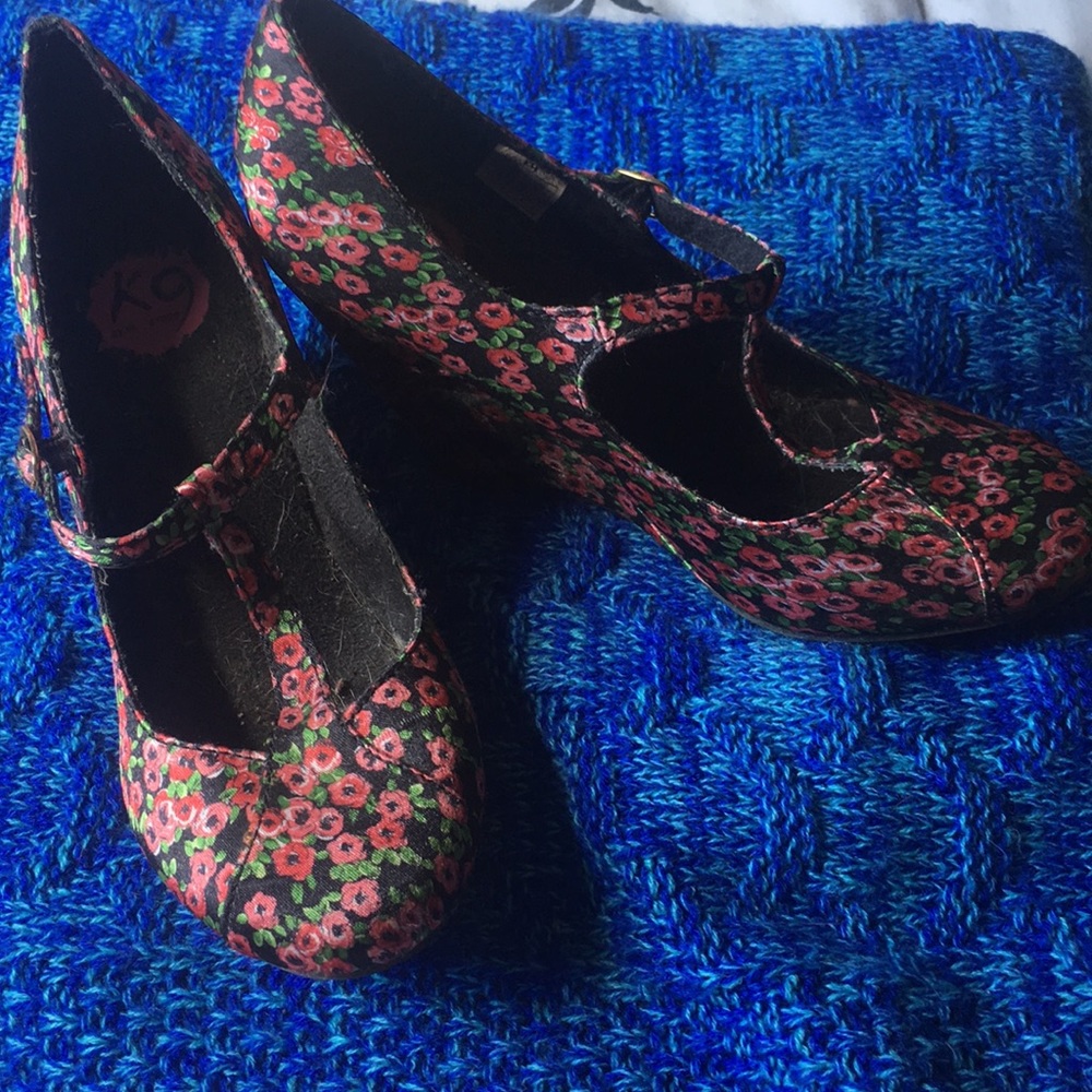 Flower heels